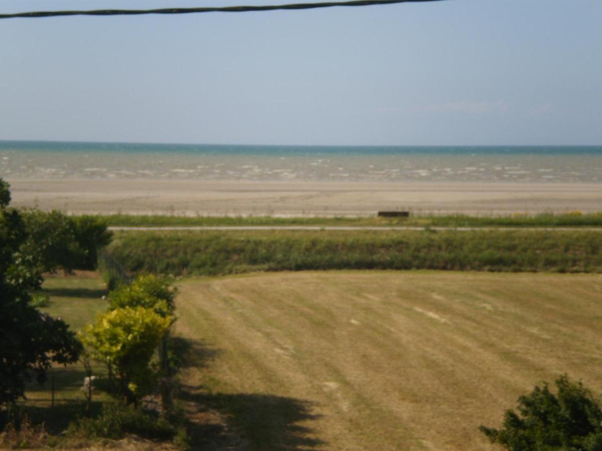 Le Lac Cherrueix Exterior foto