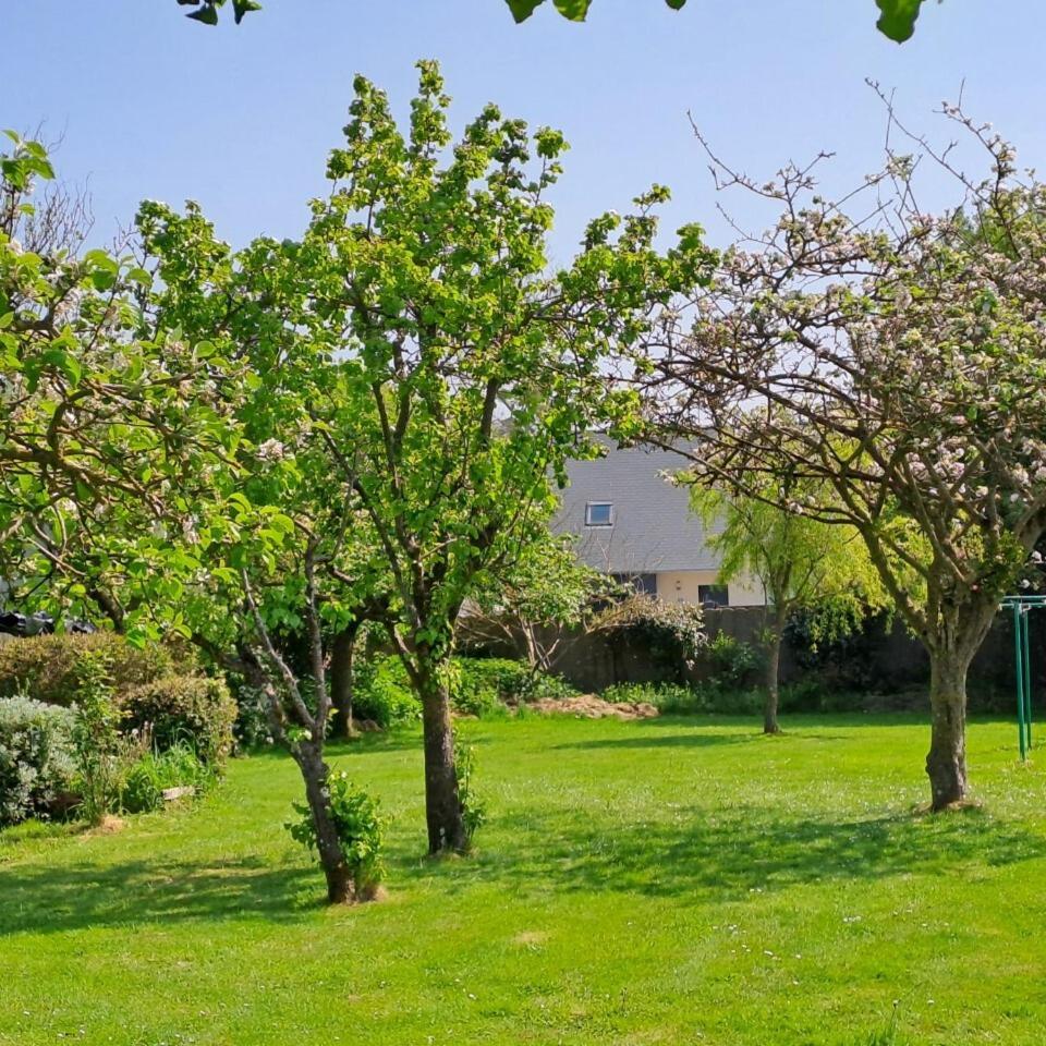 Le Lac Cherrueix Exterior foto